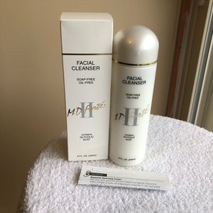 Brand New in Box M.D. Forte’ Facial Cleanser